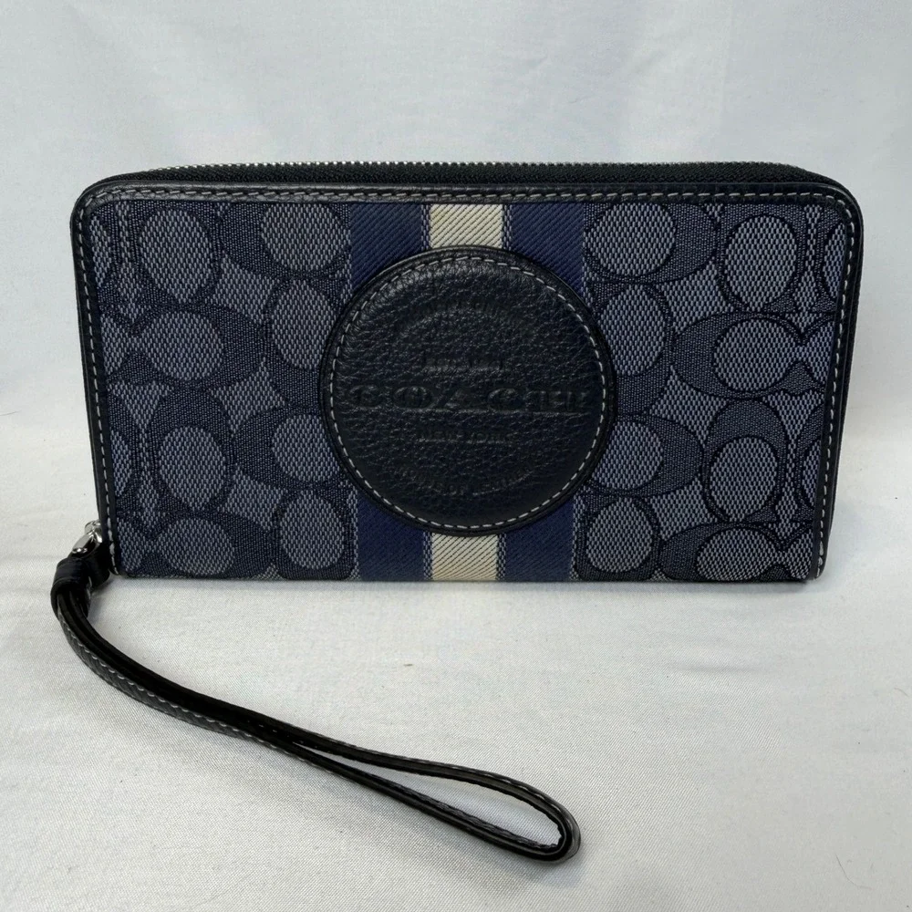 Coach Accordion Zip Wallet Womens OS Navy Blue Signature Jacquard Dempsey